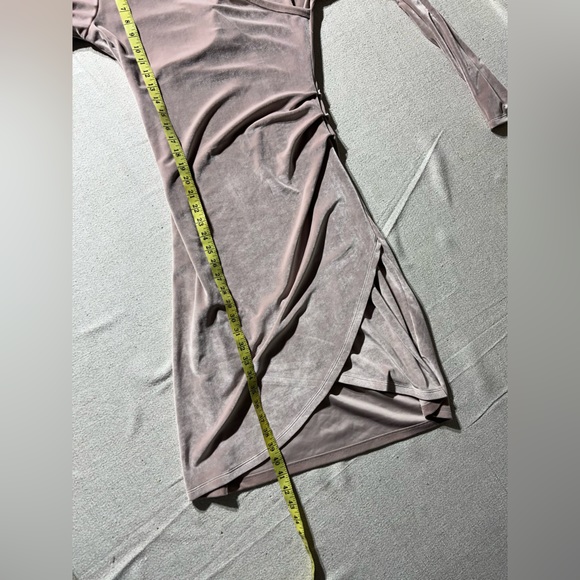 Aritzia Wilfred Free Klum Blush Pink Velvet Faux Wrap Longsleeve Dress large - Picture 6 of 15